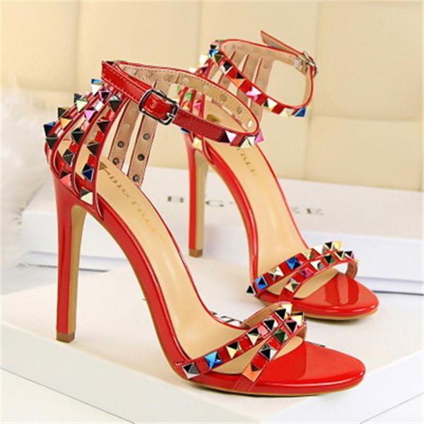 summer high heels valentine shoes sandals mary jane fashion heel rivets open toe black gold silver
summer high heels valentine shoes sandals mary jane fashion heel rivets open toe black gold silver