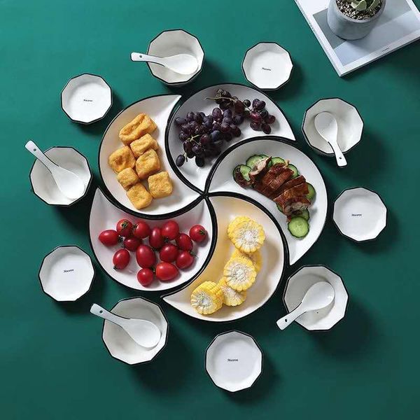 5pcs/set creative luxury nordic plum blossom floral ceramic snack plates porcelain round moon dinner dish platters dishes &
5pcs/set creative luxury nordic plum blossom floral ceramic snack plates porcelain round moon dinner dish platters dishes &