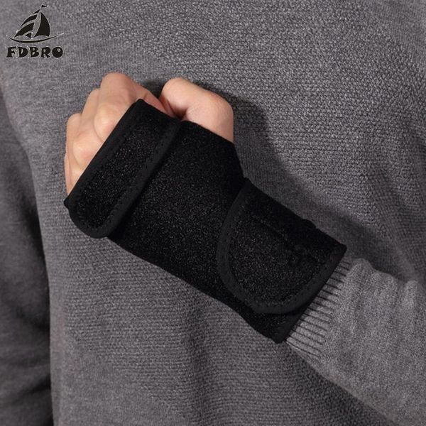 wrist support fdbro 1 piece hand band steel plate sports wristband fracture sprain fixed guard ok cloth brace, Black;red
wrist support fdbro 1 piece hand band steel plate sports wristband fracture sprain fixed guard ok cloth brace, Black;red