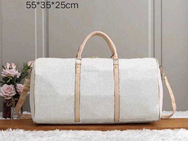 bags 2021 new fashion men's and women's travel duffel bags designer luggage handbags large capacity sports bag
bags 2021 new fashion men's and women's travel duffel bags designer luggage handbags large capacity sports bag