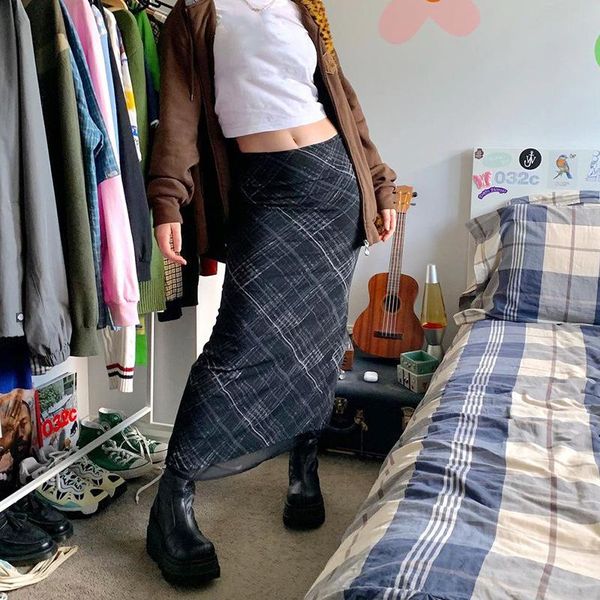 women casual long skirt, black plaid printed pattern high waist close-fitting dress, s/ m/ l skirts
women casual long skirt, black plaid printed pattern high waist close-fitting dress, s/ m/ l skirts