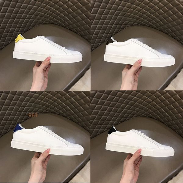 2021 men's luxury flat shoes white casual leather luxury fashion tail light sports embroidery 38-45, Black
2021 men's luxury flat shoes white casual leather luxury fashion tail light sports embroidery 38-45, Black