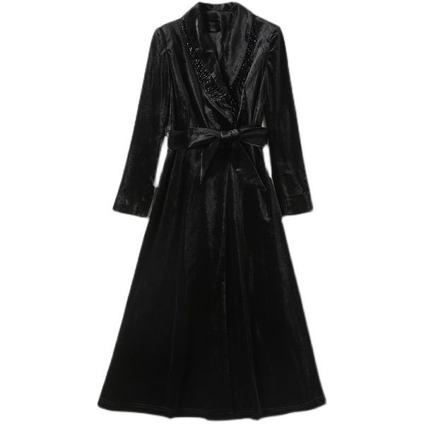 casual dresses 2021 winter runway luxury dress women vintage notched collar black velvet long coat thick warm trench outwear s71818, Black;gray
casual dresses 2021 winter runway luxury dress women vintage notched collar black velvet long coat thick warm trench outwear s71818, Black;gray