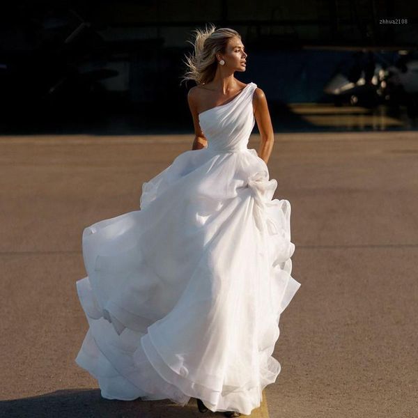 other wedding dresses elegant one shoulder country organza strap pleats white boho party gowns a-line beach vestidos1
other wedding dresses elegant one shoulder country organza strap pleats white boho party gowns a-line beach vestidos1