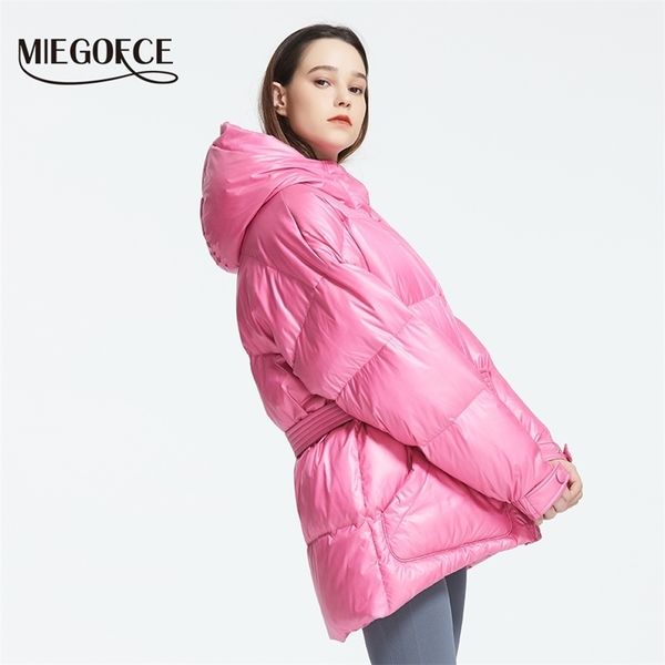 miegofce winter women's jacket bright colors insulated puffy coat collar hooded parka loose cut with belt 211008, Black
miegofce winter women's jacket bright colors insulated puffy coat collar hooded parka loose cut with belt 211008, Black
