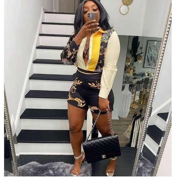 women's tracksuits 2021 business lady turn-down collar sets long sleeve shorts pant 2 peice single-breasted slim women streetwear, Gray
women's tracksuits 2021 business lady turn-down collar sets long sleeve shorts pant 2 peice single-breasted slim women streetwear, Gray