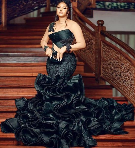illusion long sleeve mermaid evening dresses luxury ruffles clound cathedral train lace african aso ebi prom engagement gown, Black;red
illusion long sleeve mermaid evening dresses luxury ruffles clound cathedral train lace african aso ebi prom engagement gown, Black;red
