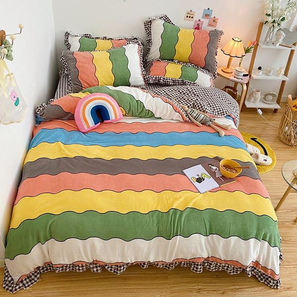bedding sets color stripes printing warm crystal velvet flannel fleece girl set double duvet cover lattice bed pillowcases sheet
bedding sets color stripes printing warm crystal velvet flannel fleece girl set double duvet cover lattice bed pillowcases sheet