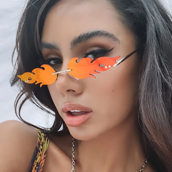 personalized frameless flame sunglasses colorful fashion small frame women's sunglasses, White;black
personalized frameless flame sunglasses colorful fashion small frame women's sunglasses, White;black