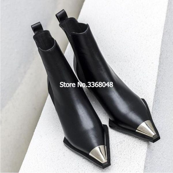 boots 2021 women leather low heels short ankle runway metal pointed toe stilettos plush winter shoes stage black booties
boots 2021 women leather low heels short ankle runway metal pointed toe stilettos plush winter shoes stage black booties