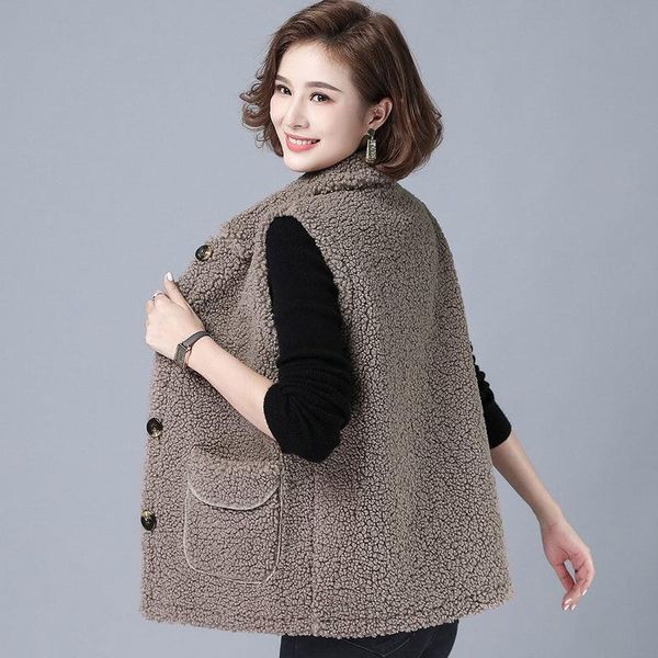 thickened middle-aged mother women's vest plus size 2021 autumn and winter wear western style jacket p3 1008 vests, Black;white
thickened middle-aged mother women's vest plus size 2021 autumn and winter wear western style jacket p3 1008 vests, Black;white
