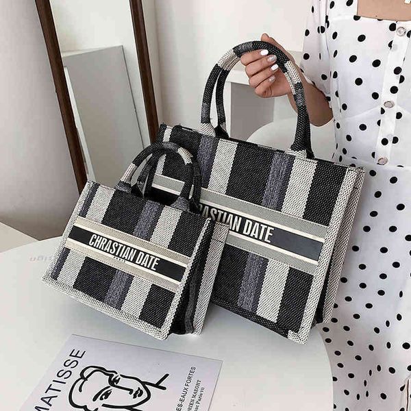 2022 latest models handbag wholesale direct high capacity commuter canvas feeling portable tote student class women's
2022 latest models handbag wholesale direct high capacity commuter canvas feeling portable tote student class women's