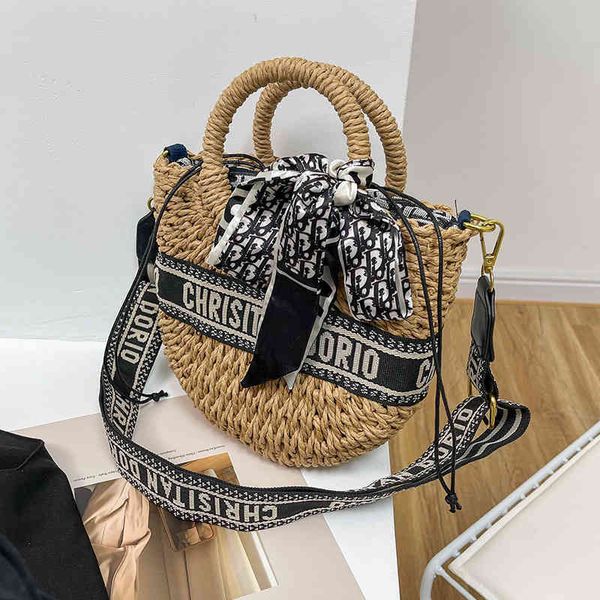 2022 latest models handbag wholesale fashion woven wide shoulder strap single shoulder bag women's straw woven silk towel beach bag
2022 latest models handbag wholesale fashion woven wide shoulder strap single shoulder bag women's straw woven silk towel beach bag