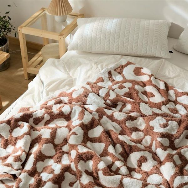fleece leopard blanket woolen thread throw blankets bed sofa cover warm superior quality home decor
fleece leopard blanket woolen thread throw blankets bed sofa cover warm superior quality home decor