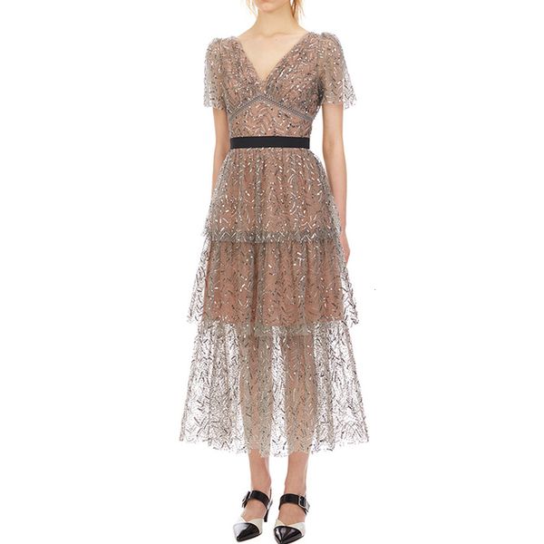 casual dresses runway desigher self portrait sequined embroidery mesh women high waist ruffles party long ecd9, Black;gray
casual dresses runway desigher self portrait sequined embroidery mesh women high waist ruffles party long ecd9, Black;gray