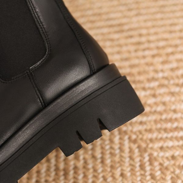 new women short boots genuine leather crystal women shoes winter fashion club party mid calf boots ladies size 34-39, Black
new women short boots genuine leather crystal women shoes winter fashion club party mid calf boots ladies size 34-39, Black