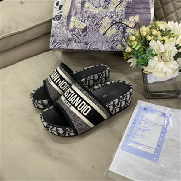69% off store online family thick soled 2021 spring casual women's slippers with one-line high rise flat heels, Black
69% off store online family thick soled 2021 spring casual women's slippers with one-line high rise flat heels, Black