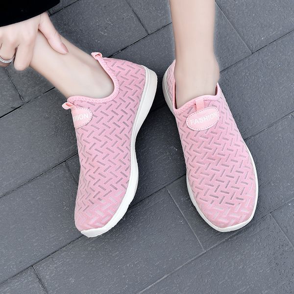 70% off factory online mesh sneakers women's shoes 2021 spring and summer new versatile running solid soft comfortable, Black
70% off factory online mesh sneakers women's shoes 2021 spring and summer new versatile running solid soft comfortable, Black
