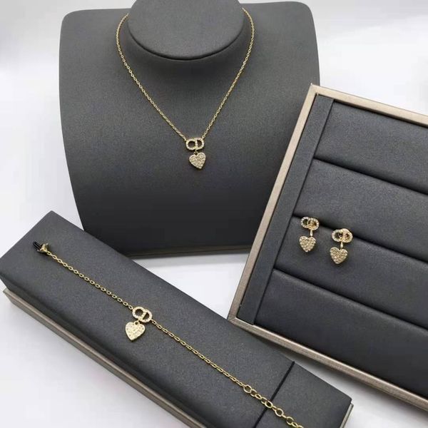 luxury jewelry 2021 new neckchain necklace female suit letter love bracelet net red, Silver
luxury jewelry 2021 new neckchain necklace female suit letter love bracelet net red, Silver