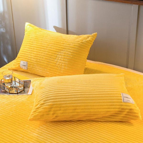 pillow case 1pc thinken flannel fleece coral pillowcase cover on bedding warm and comfortable home decoration covers
pillow case 1pc thinken flannel fleece coral pillowcase cover on bedding warm and comfortable home decoration covers