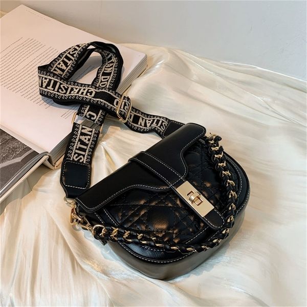 designer sale net red small bag women's new fashion style single shoulder
designer sale net red small bag women's new fashion style single shoulder