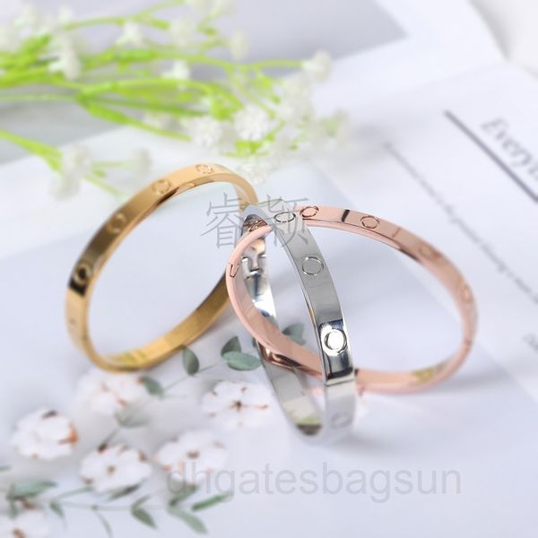 straight card family third generation buckle bracelet classic jewelry love titanium steel, Black
straight card family third generation buckle bracelet classic jewelry love titanium steel, Black