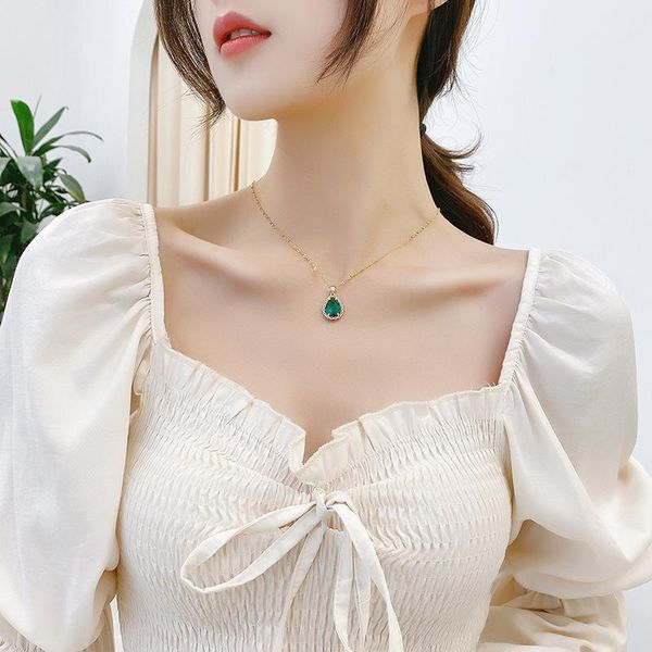 chains korean fashion personality crystal necklace female simple clavicle chain pendant with accessories to give girlfriend a gift, Silver
chains korean fashion personality crystal necklace female simple clavicle chain pendant with accessories to give girlfriend a gift, Silver