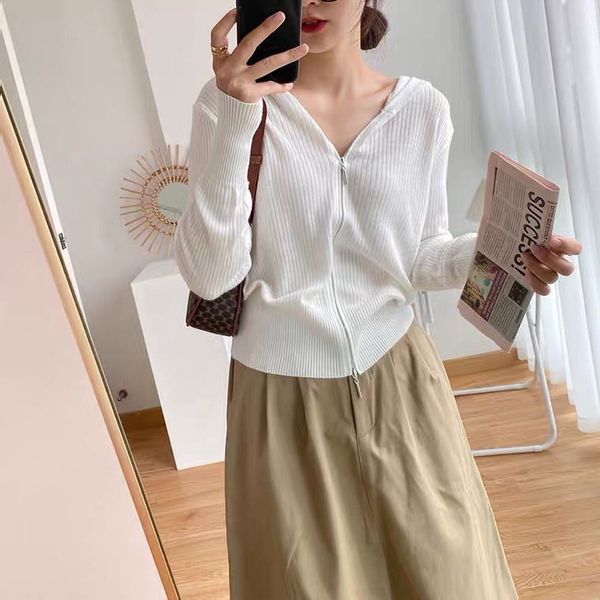 luxury ets v-neck zipper cardigan soft milk blue knitted backing, women's short 2021 early autumn hooded et, Black;brown
luxury ets v-neck zipper cardigan soft milk blue knitted backing, women's short 2021 early autumn hooded et, Black;brown