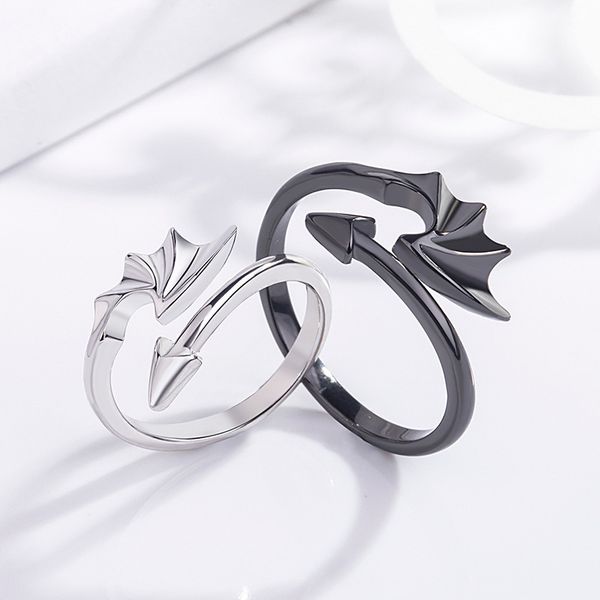 designer rings black white couple for lovers fashion punk paired finger gothic evil vampire opeing friend jewelry, Golden;silver
designer rings black white couple for lovers fashion punk paired finger gothic evil vampire opeing friend jewelry, Golden;silver