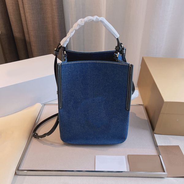 casual classic women handbags ladies designers luxurys denim bags shoulder evening bag
casual classic women handbags ladies designers luxurys denim bags shoulder evening bag