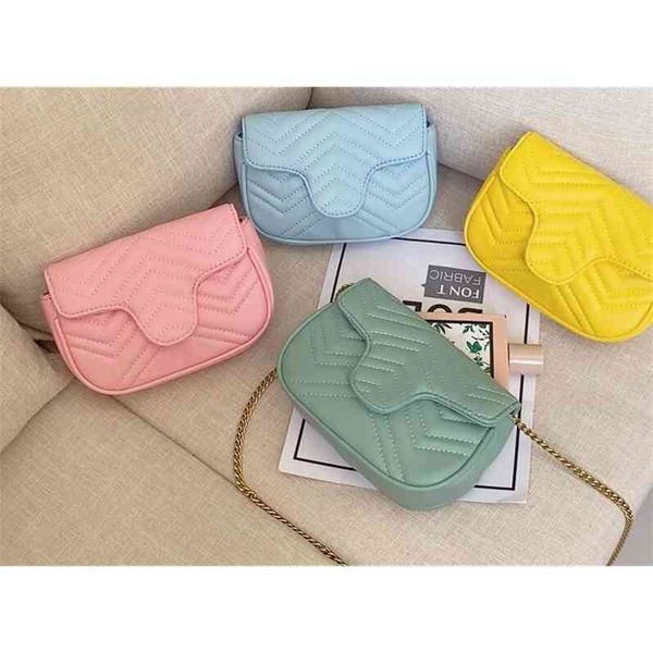 luxury trendy bags design trendy hands high version macarone flip messenger simple style fashion one shoulder chain bag
luxury trendy bags design trendy hands high version macarone flip messenger simple style fashion one shoulder chain bag