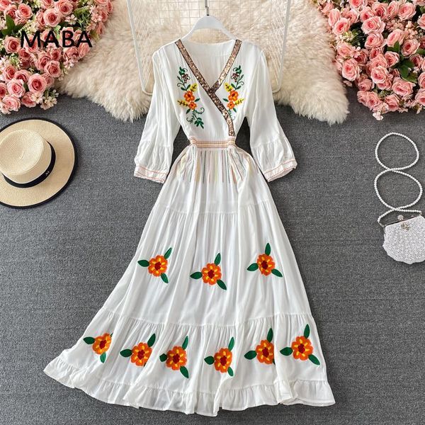 casual dresses vintage embroidery maxi dress spring autumn women v-neck floral print beach boho elegant and chic robe 2021, Black;gray
casual dresses vintage embroidery maxi dress spring autumn women v-neck floral print beach boho elegant and chic robe 2021, Black;gray