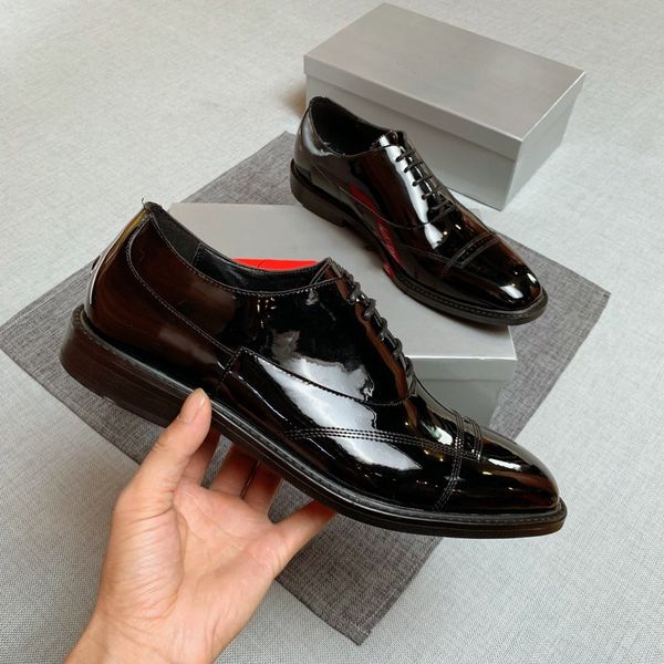 2021 fashion designers men dress shoes,genuine leather , comfortable and breathable.size 38-45, Black
2021 fashion designers men dress shoes,genuine leather , comfortable and breathable.size 38-45, Black