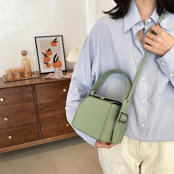 evening bags pu leather luxury designer shoulder crossbody bag for women 2021 female travel vintage box messenger handbag and purses
evening bags pu leather luxury designer shoulder crossbody bag for women 2021 female travel vintage box messenger handbag and purses