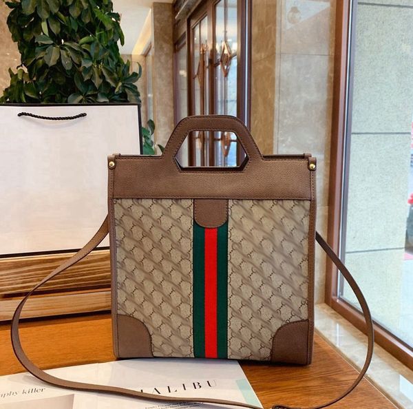 Woman Fashion Luxury Shoulder Bags Handbag Purses Classic Leather Handbags Chain Cross body Bag Tote Top Wallet With Logo -L0346
Woman Fashion Luxury Shoulder Bags Handbag Purses Classic Leather Handbags Chain Cross body Bag Tote Top Wallet With Logo -L0346