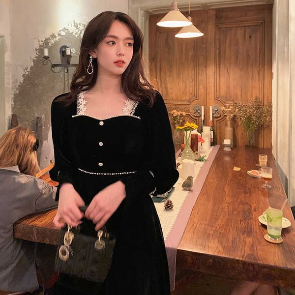 acaine2021 autumn french hepburn black long sleeve square neck lace veet dr, Black;gray
acaine2021 autumn french hepburn black long sleeve square neck lace veet dr, Black;gray