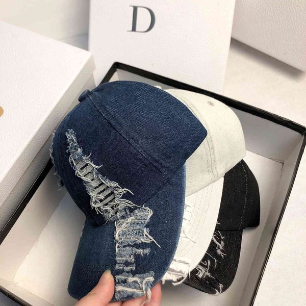 east gate hole tassel denim fashion men's and women's neutral versatile simple baseball youth sports cap, Black;white
east gate hole tassel denim fashion men's and women's neutral versatile simple baseball youth sports cap, Black;white