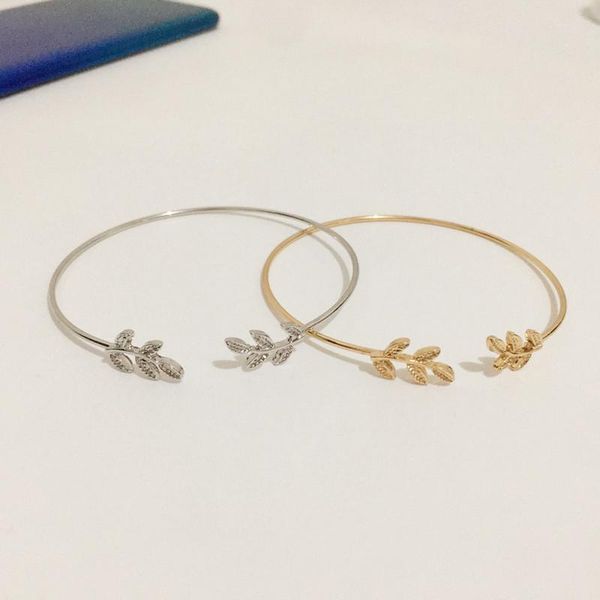 bangle simple ladies bracelet leaf-shaped metal opening exquisite fashion jewelry accessories charm temperament girl party gift travel, Black
bangle simple ladies bracelet leaf-shaped metal opening exquisite fashion jewelry accessories charm temperament girl party gift travel, Black