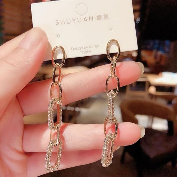elegant rhinestone metal chain long drop earrings for women gold color statement earring brincos femmale punk jewelry dangle & chandelier, Silver
elegant rhinestone metal chain long drop earrings for women gold color statement earring brincos femmale punk jewelry dangle & chandelier, Silver