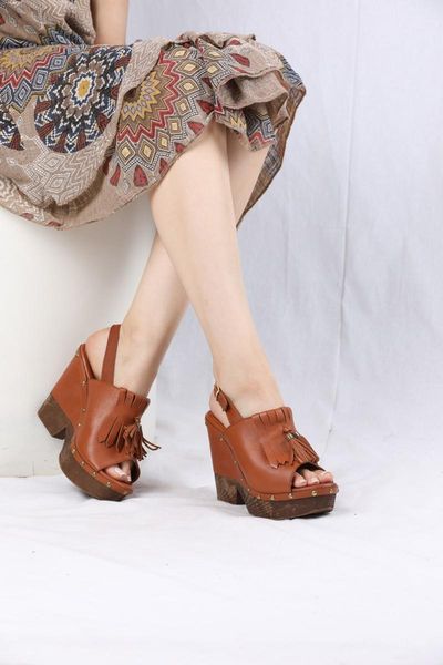 sandals women tan fronting tassels heels, Black