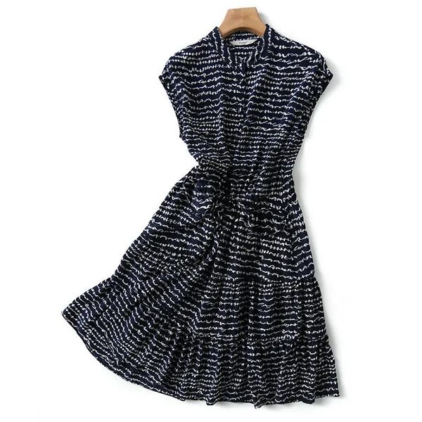 casual dresses temperament waist slimming sleeveless a-line dress female retro summer 2021 stand-up collar imitation silk trend, Black;gray
casual dresses temperament waist slimming sleeveless a-line dress female retro summer 2021 stand-up collar imitation silk trend, Black;gray