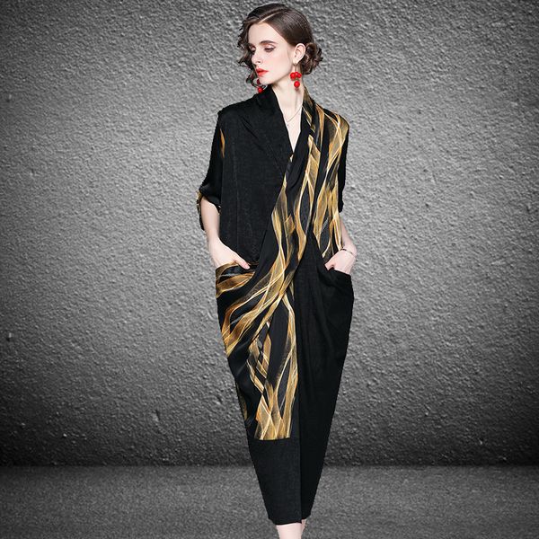 boutique dress 2021 summer middle aged and elderly women's loose size long skirt printed, Black;pink
boutique dress 2021 summer middle aged and elderly women's loose size long skirt printed, Black;pink
