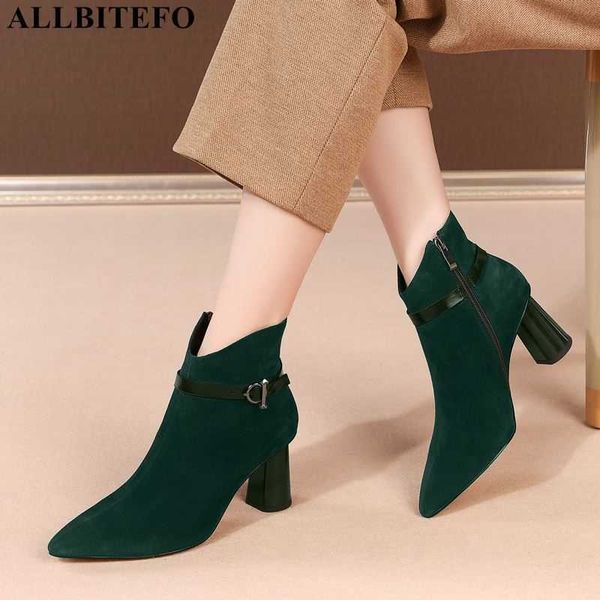 allbitefo large size:34-41 genuine leather brand high heels ankle boots for women thick heels women boots snow women heels 210611, Black
allbitefo large size:34-41 genuine leather brand high heels ankle boots for women thick heels women boots snow women heels 210611, Black