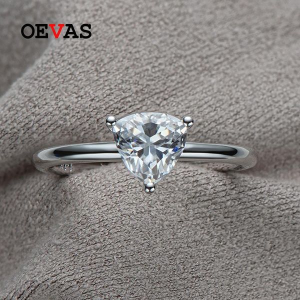 cluster rings oevas 100% 925 sterling silver real 1 triangle mossanite for women sparkling wedding party fine jewelry wholesale, Golden;silver
cluster rings oevas 100% 925 sterling silver real 1 triangle mossanite for women sparkling wedding party fine jewelry wholesale, Golden;silver