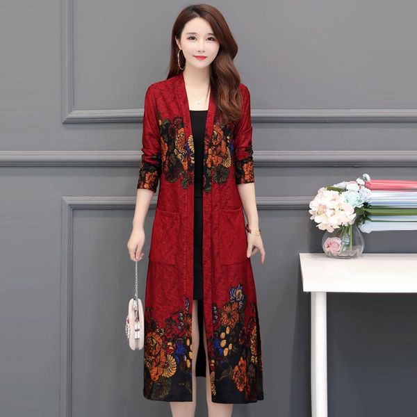 women's trench coats spring autumn vintage plus size coat for women flower printed loose v-neck cardigan windbreaker female overcoat 5x, Tan;black
women's trench coats spring autumn vintage plus size coat for women flower printed loose v-neck cardigan windbreaker female overcoat 5x, Tan;black