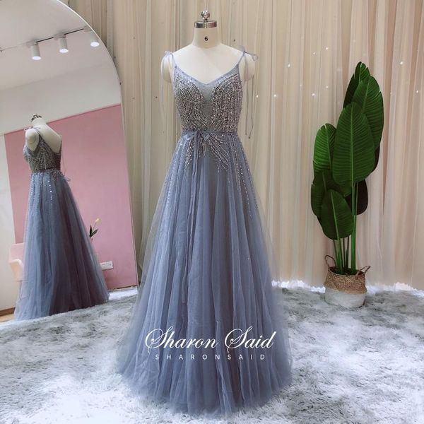spaghetti straps blue dubai evening dress 2021 luxury crystal pearls long graduation prom dresses women wedding party gowns, White;black
spaghetti straps blue dubai evening dress 2021 luxury crystal pearls long graduation prom dresses women wedding party gowns, White;black