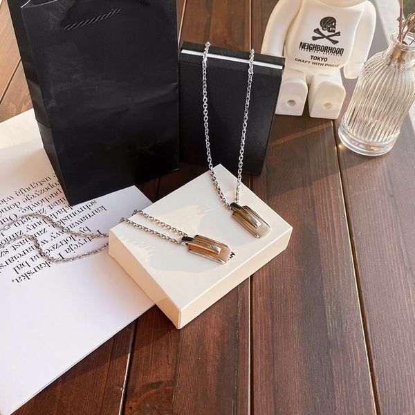 fashionable luxury m brand design stainless steel necklace for men women pendant with original logo, Silver
fashionable luxury m brand design stainless steel necklace for men women pendant with original logo, Silver