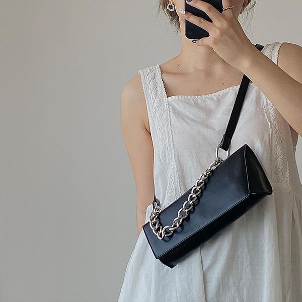 evening bags black irregular handbags luxury 2021 summer chain shoulder bag crossbody for women underarm bolsa feminina
evening bags black irregular handbags luxury 2021 summer chain shoulder bag crossbody for women underarm bolsa feminina