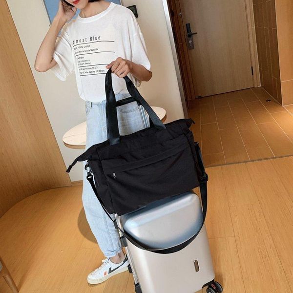 duffel bags yilian leisure nylon cloth travelling bag men's and women's all-purpose fashion all-match handbag lightweight travel
duffel bags yilian leisure nylon cloth travelling bag men's and women's all-purpose fashion all-match handbag lightweight travel