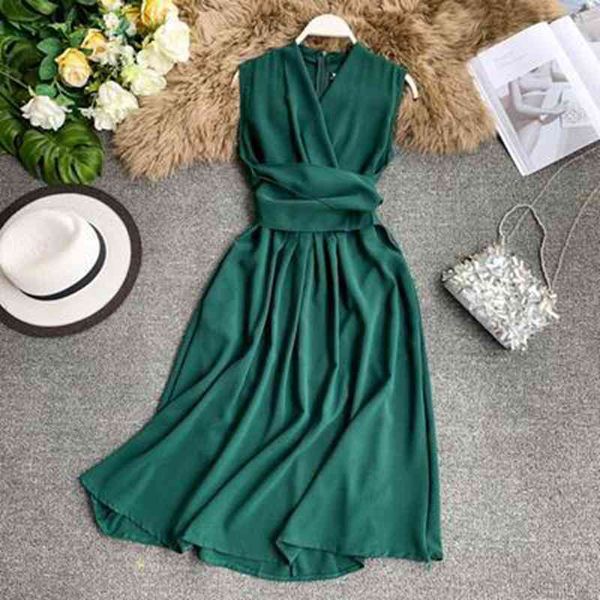 female summer spring minority fairy sleeveless bandge dress v neck solid casual medium length ladies 210520, Black;gray
female summer spring minority fairy sleeveless bandge dress v neck solid casual medium length ladies 210520, Black;gray